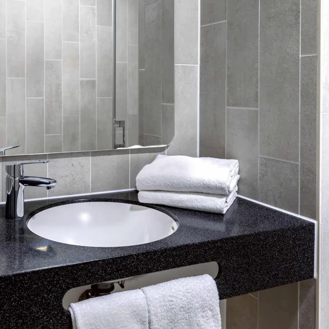 Room, B&B Hotel Mannheim-City 2/2