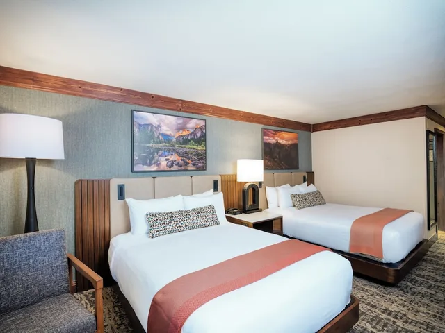 غرفة بريميوم بسريرين كوين بشرفة، Tenaya Lodge At Yosemite 3/4