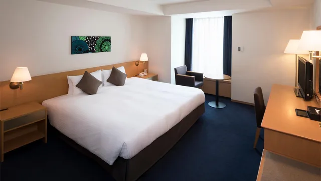 غرفة قياسية ركنية بسرير كينج، Sapporo Grand Hotel 1/1