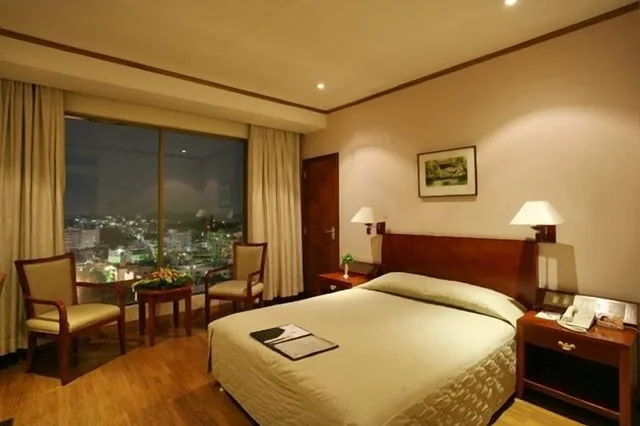 جناح حصري بسرير كينج بغرفة نوم واحدة، THE PENINSULA CHITTAGONG 1/2