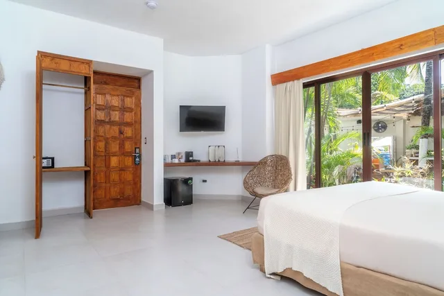 غرفة ديلوكس بسرير كينج، Enigmatic Boutique Hotel 7/10