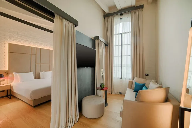 Suite, Twin Beds, Lagoon View, Nh Collection Venezia Murano Villa 4/8