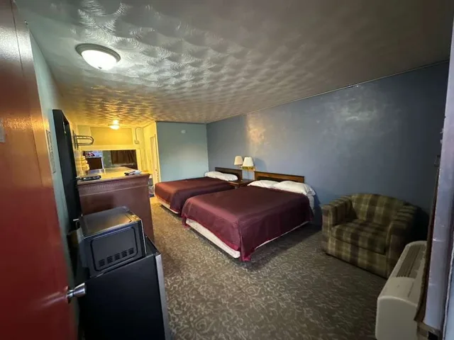 غرفة بسريرين مزدوجين للمدخنين، Gray Plaza Motel Benton Rend Lake I-57 1/10