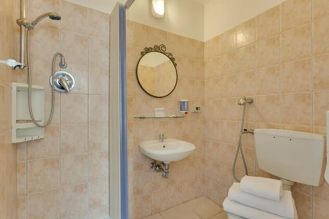غرفة رباعية بحمام خاص، Washington Resi Lucia Hotel 2/2