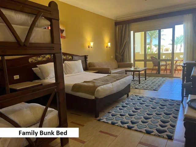 غرفة سوبيريور عائلية، Regency Plaza Aqua Park Spa Resort 1/6