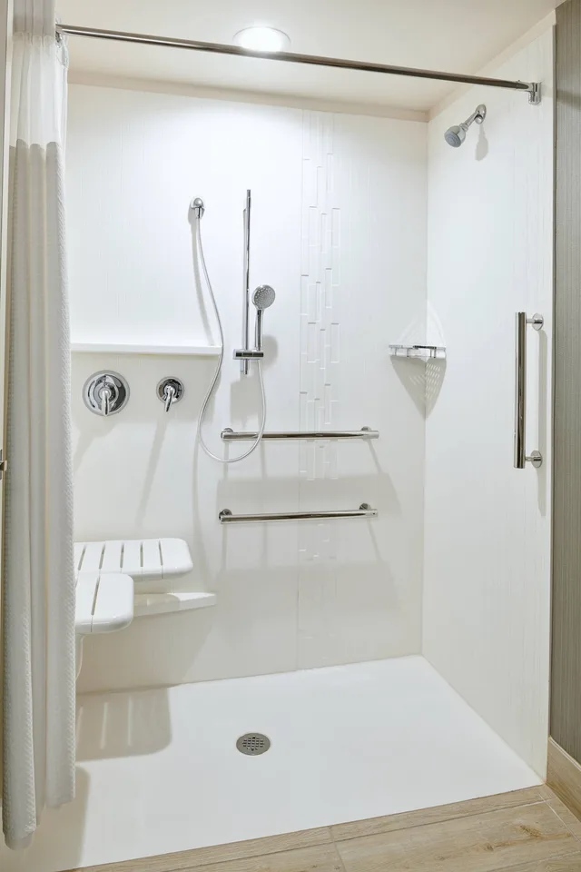 suite, multiple beds، Courtyard by Marriott Jackson 3/3