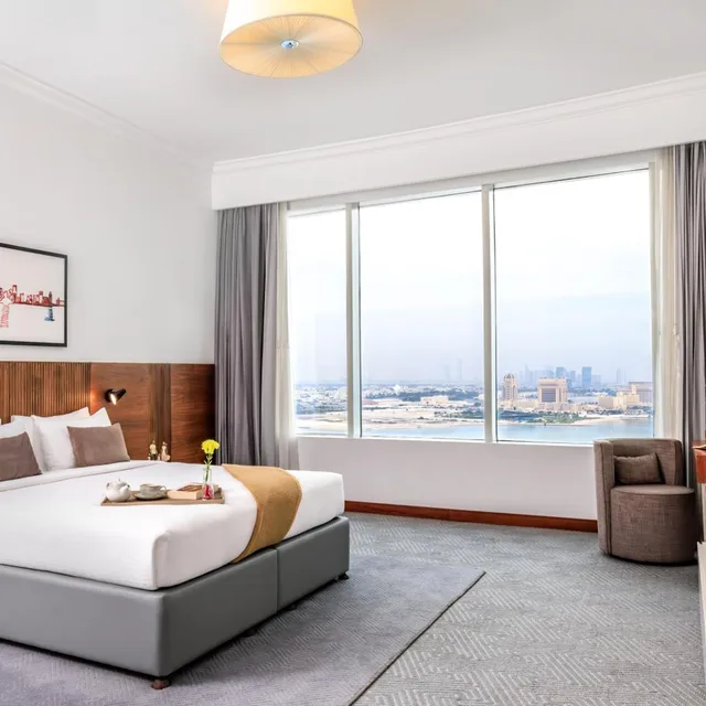 شقة بريميير بـ3 غرف نوم، Somerset West Bay Doha 4/8