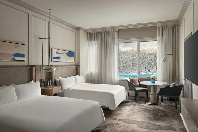 غرفة ديلوكس بسريرين كوين، Fairmont Chateau Lake Louise 5/10