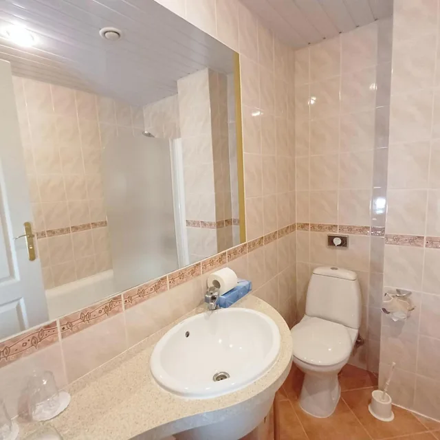 غرفة قياسية ثلاثية، Pegasa Pils Hotel 6/6
