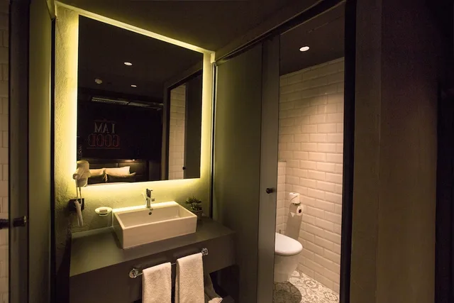 غرفة بسرير كوين بإطلالة على المدينة بغرفة نوم واحدة، Cityloft 161 2/2