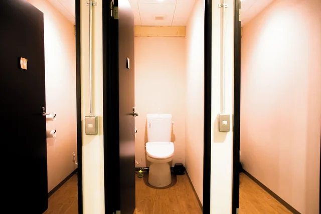 سكن مشترك مختلط، Nui. Hostel & Bar Lounge 5/7