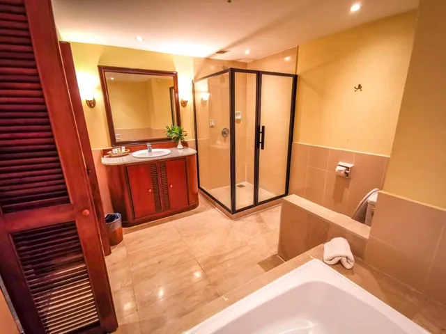 جناح رئاسي بغرفتي نوم، Palm Beach Resort Spa 4/4