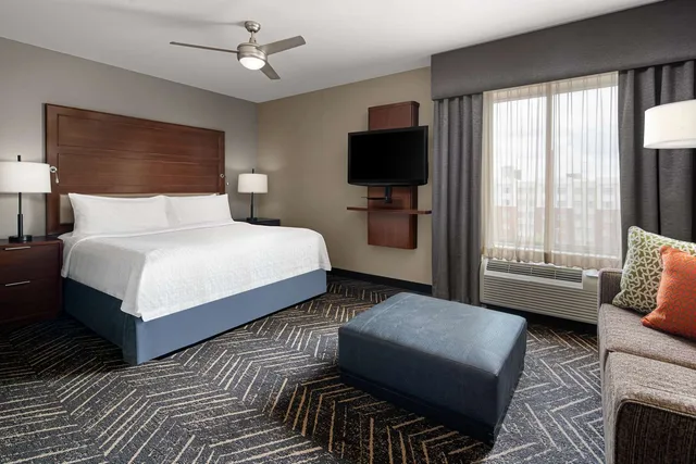 جناح استوديو بسرير كينج لذوي الإعاقة، Homewood Suites Springfield Va 1/4