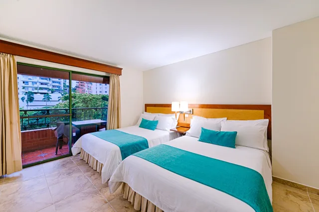 Master, 2 Double Beds، OBELISCO 1/10