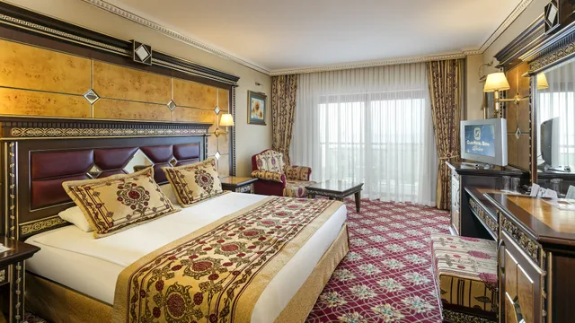 غرفة ثلاثية بإطلالة على الحديقة بغرفة نوم واحدة، Club Hotel Sera 4/10