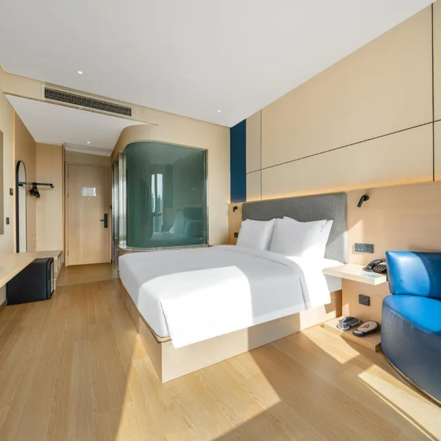 Specialty، Holiday Inn Express Chongqing Guanyinqiao 9/10