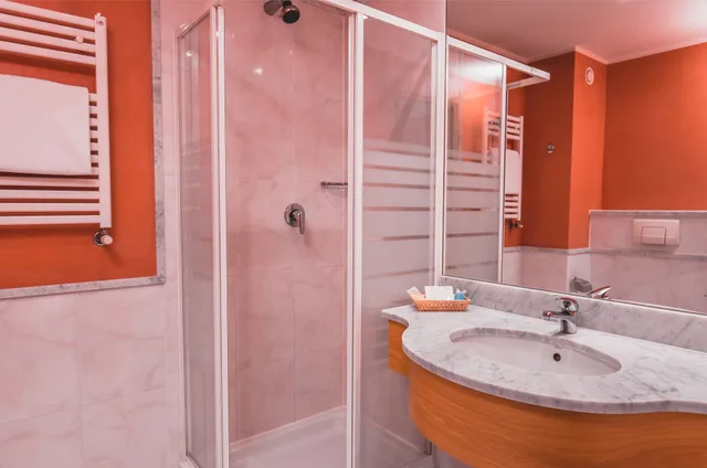 غرفة رباعية بسريرين مزدوجين، Hotel La Fonte 4/5