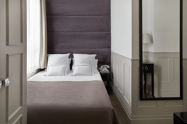 Room, Queen Bed, MiM Ibiza member of Melia Collection 3/5