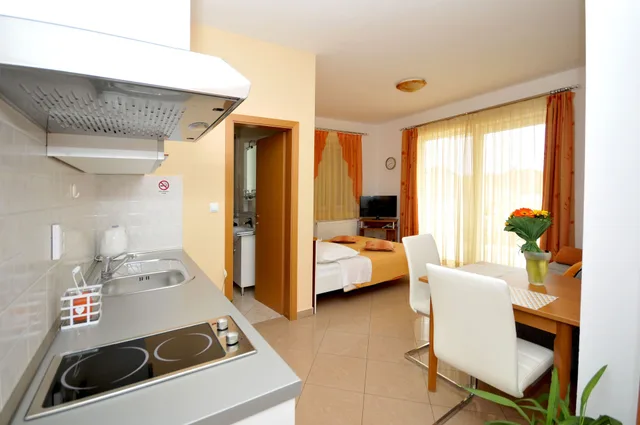 شقة استوديو بشرفة، Apartmani Trogir 5/5