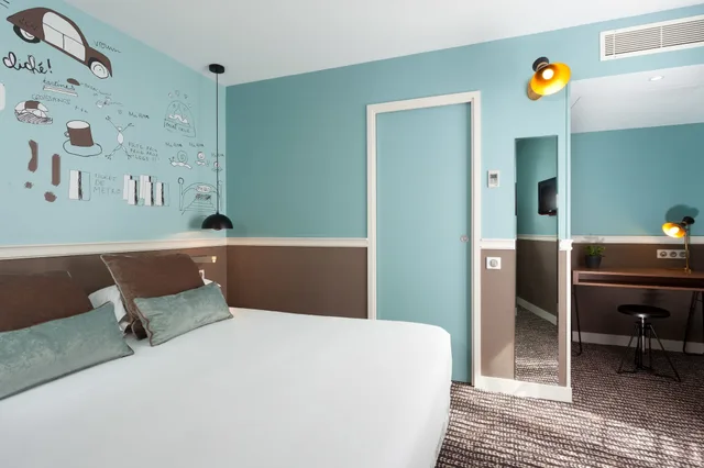 غرفة سوبيريور بسرير مزدوج، Hotel Des 3 Poussins 3/4