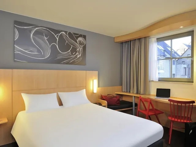 غرفة قياسية بسرير مزدوج، Hotel Ibis De Panne 1/10