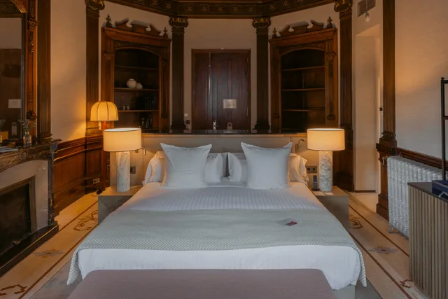 جناح جونيور، Hospes Palacio de los Patos 10/10