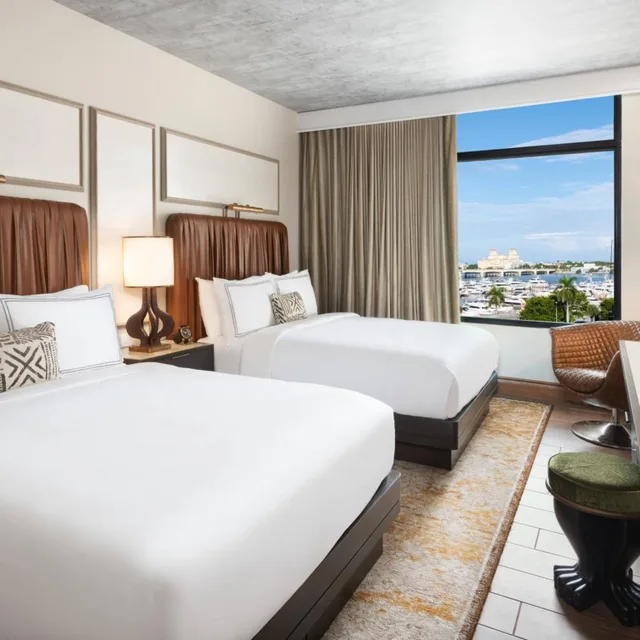 Guest Room, 2 Queen Beds, Marina View, The Ben, Autograph Collection 4/10