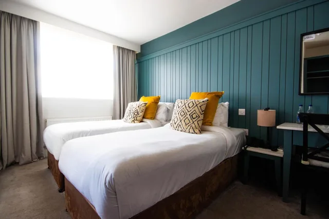 غرفة بسريرين منفصلين، The Martello Hotel 1/3