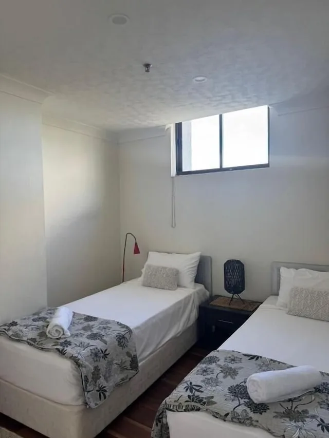 3 Bedrooms, Apartment, 2 Queen and Twin Beds, Beach Front، ROYAL PALM RESORT 5/10
