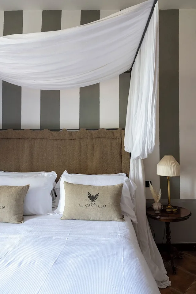 غرفة كلاسيكية رباعية بسرير كينج مع أريكة، Hotel Tenimento Al Castello 6/10