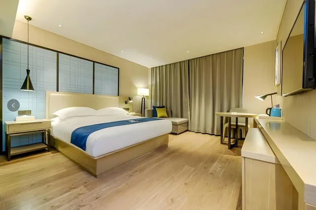 غرفة قياسية بسرير كينج، Echarm Hotel (Guiyang Xiaohe Binfen Square) 1/1