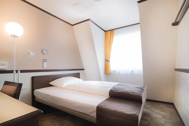 غرفة قياسية مفردة بسرير مزدوج، Toyoko Inn Frankfurt am Main Hauptbahnhof 1/1