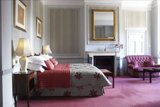 Classic, Superior, Mansion, Twin Beds, Tylney Hall 2/3