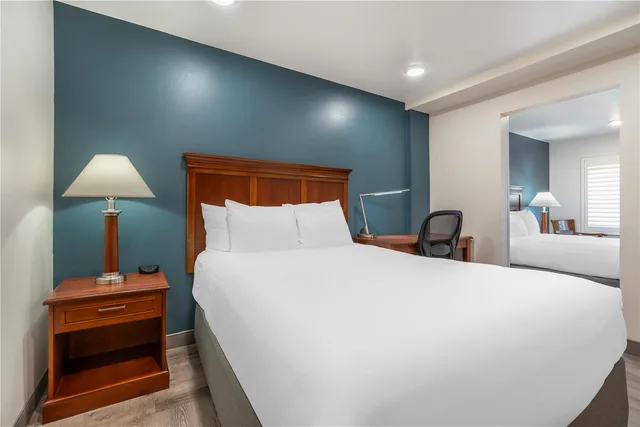 غرفة بسريرين كوين، Best Western Plus Clocktower Inn 3/4