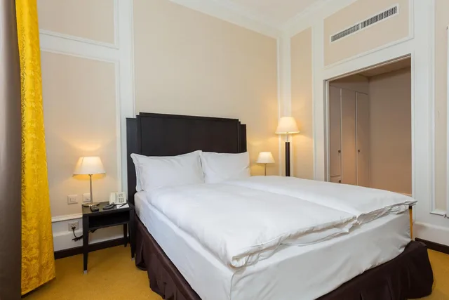 غرفة اقتصادية بسرير كينج، HOTEL EULER 2/6