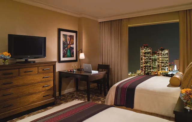 غرفة كلاسيكية ديلوكس بسريرين كوين لذوي الإعاقة، Omni Fort Worth Hotel 4/6