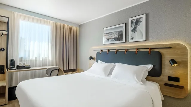 غرفة سوبيريور بسرير كينج، Campanile Nice Airport 2/10