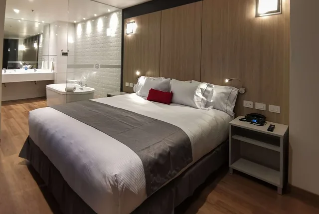 Relax, Suite, King Bed، Ramada Encore by Wyndham Monterrey Apodaca Zona Aeropuerto 3/5