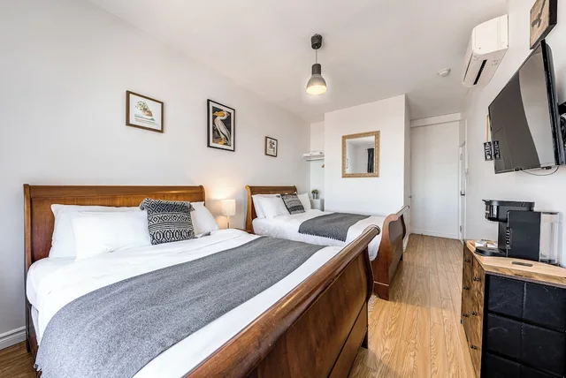 Standard, 2 Double Beds, Hotel Manoir des Remparts 7/10