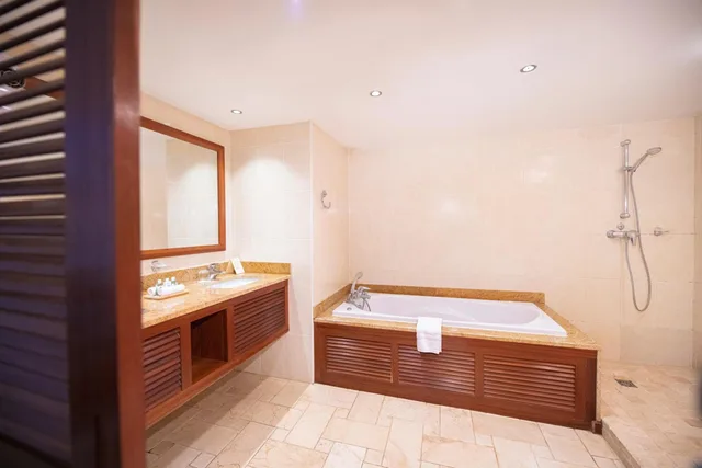 جناح جونيور، Le Saint Alexis Hotel & Spa 4/4