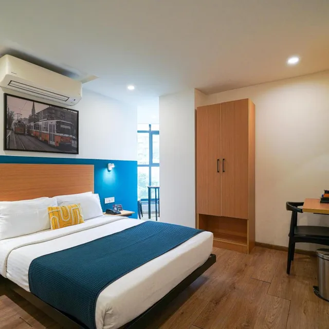 غرفة قياسية بسرير مزدوج، Olive Zip Richmond Circle by Embassy Group 1/8