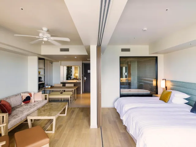 غرفة متصلة كلوب بأربعة أسرّة، MB Gallery Chatan by The Terrace Hotels 2/2