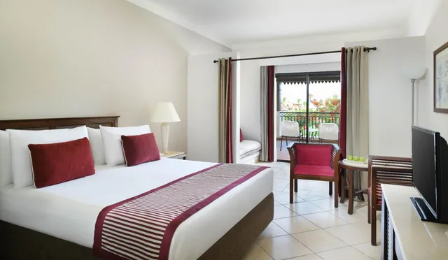 غرفة سوبيريور عائلية بسرير كوين، Jaz Belvedere Resort 1/2