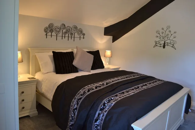 Room, King Bed, Valley View، COED-Y-FRON GUEST HOUSE 1/1