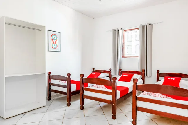 Room, Triple, OYO Pousada Tia Leo Campinas 1/6