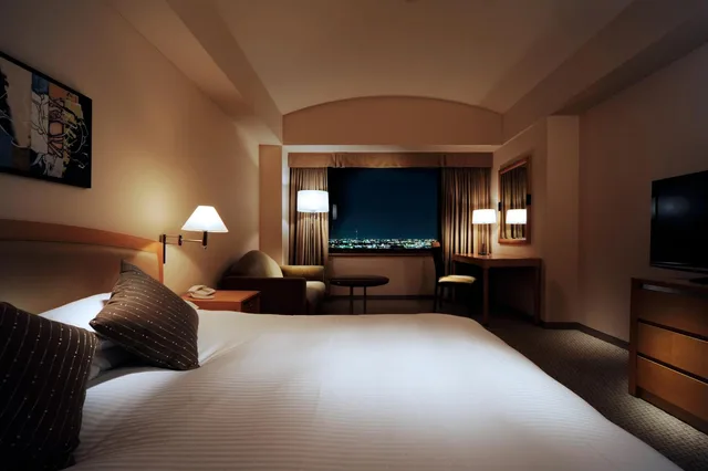 غرفة ديلوكس بسرير مزدوج في طابق مرتفع، URAWA ROYAL PINES HOTEL 1/3