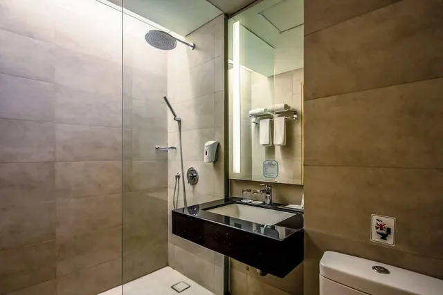 غرفة سوبيريور بسريرين منفصلين، Hotel Ayola Lippo Cikarang 5/11