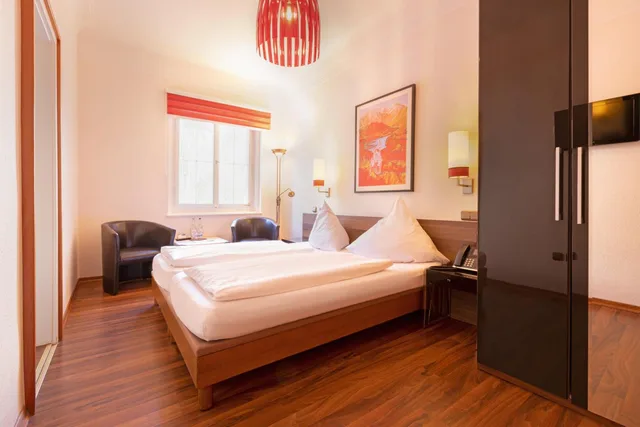 غرفة قياسية بسرير كينج، HOTEL MULLER 6/10