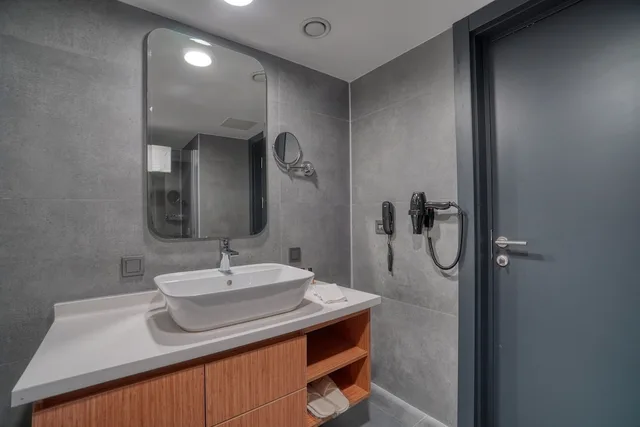 غرفة بزنس بسرير كينج، Ibos Hotels Izmir 6/7