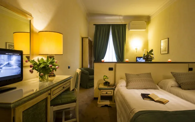 Standard, Quadruple, Double and Twin Beds, Hotel Gattapone 2/3